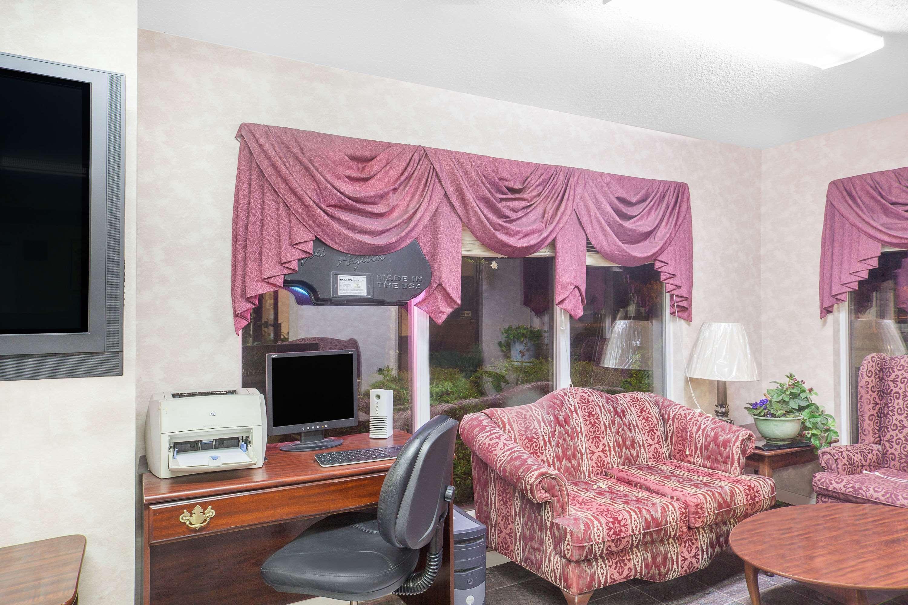 Super 8 By Wyndham Decatur Priceville Exterior foto