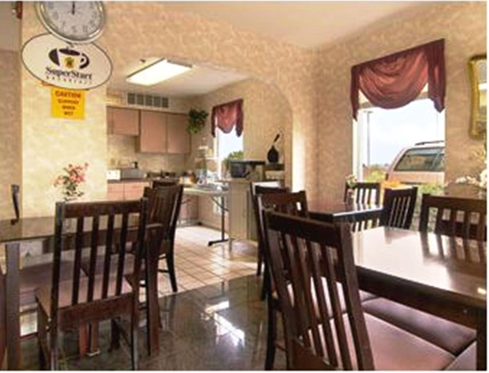 Super 8 By Wyndham Decatur Priceville Restaurante foto